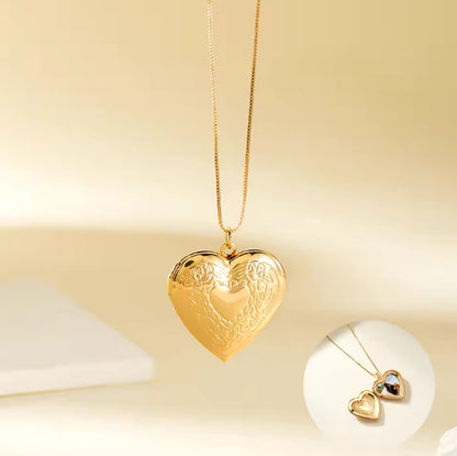 Sleepwear & Locket Gift Set - Limited Edition when you purchase any Sleepwear item