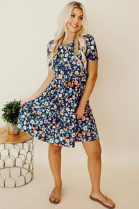 Blue Short Sleeve A-line Floral Dress-4