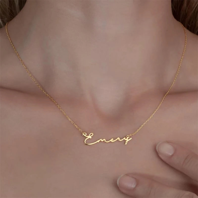 Elegant Custom Personalized Name Necklace, Mod Yours