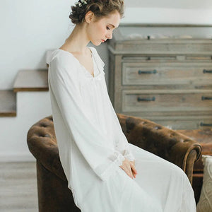 Amelthia Belle Sleeve Sleepwear