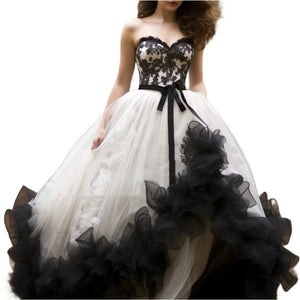 Castle Queen Ruffled Black And White Wedding Dress