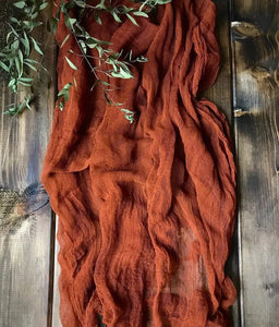 Modestly Yours rust / 90x180cm Table Runner