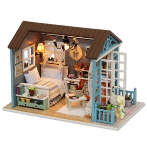 Cottage House, Collectors Edition - Modestly Yours