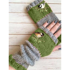 Modestly Yours, Canada Green 1 Bird / One Size Embroidered Fingerless Gloves