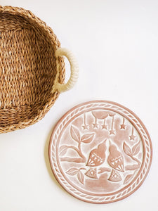KORISSA KITCHEN Bread Warmer & Basket Gift Set with Tea Towel - Lovebird Round