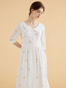 Simple Retro Women Dresses Sweet Pea, Floral Embroidery Peter Pan Collar Button Front Dress