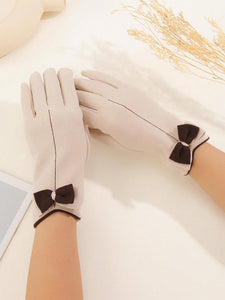 Women's Warm Velvet Touch Screen Gloves - Modestly Yours